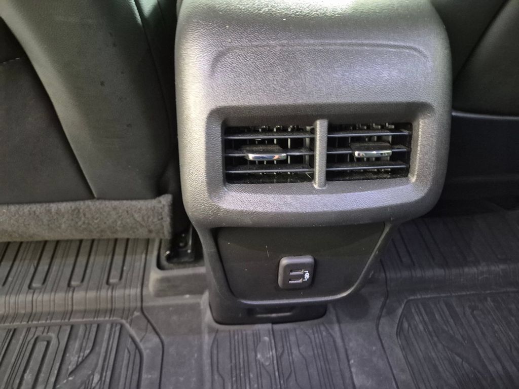 Used 2023 GMC Terrain AT4 w/ Infotainment Package II AWD/4WD image 24