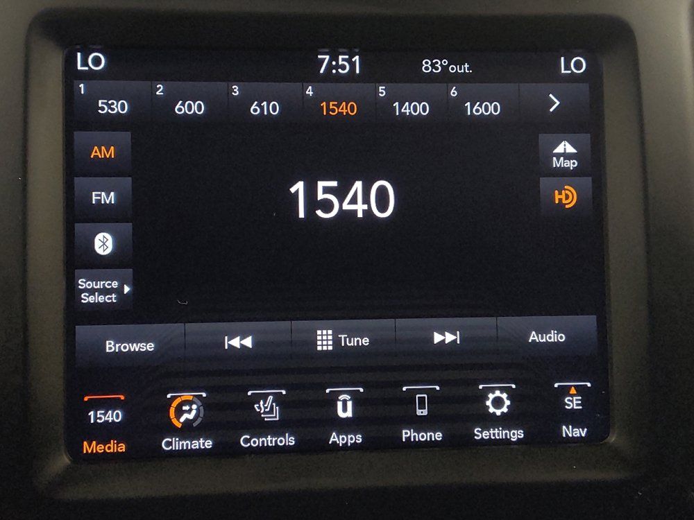 Used 2023 Jeep Cherokee Altitude Lux AWD/4WD image 25