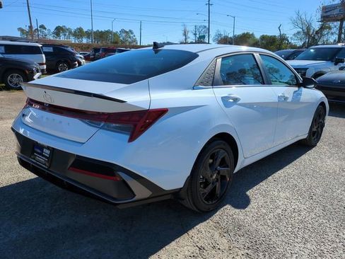New 2026 Hyundai Elantra SEL Sport Premium FWD image 5