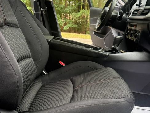 Used 2018 MAZDA MAZDA3 Sport w/ Preferred Equipment Package FWD image 13