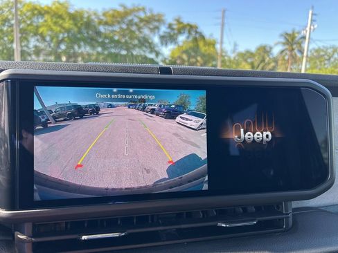 Certified 2024 Jeep Wrangler Sport S AWD/4WD image 15