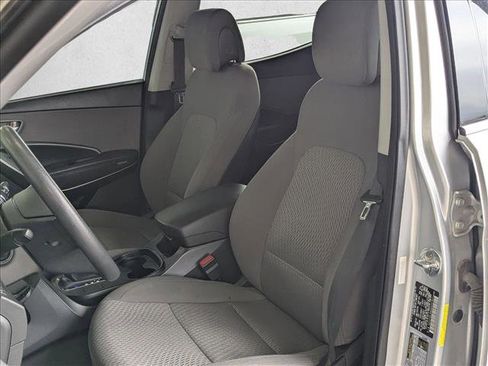 Used 2017 Hyundai Santa Fe Sport image 14