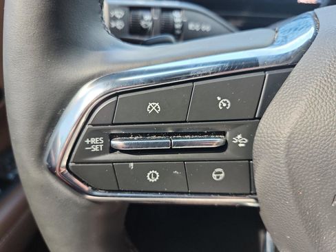 Used 2025 Chevrolet Tahoe High Country image 22