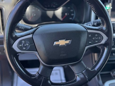 Used 2016 Chevrolet Colorado LT w/ LT Convenience Package image 17