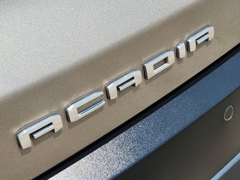 Certified 2022 GMC Acadia AT4 w/ Preferred Package AWD/4WD image 11