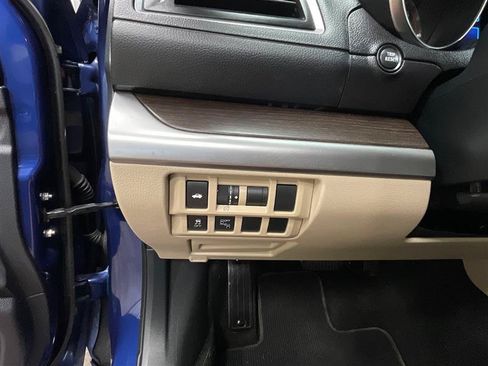 Used 2015 Subaru Legacy 2.5i Limited AWD/4WD image 21