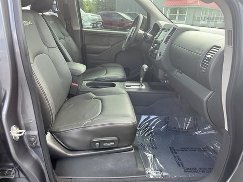 Used 2018 Nissan Frontier PRO-4X w/ Pro-4x Luxury Package AWD/4WD image 36