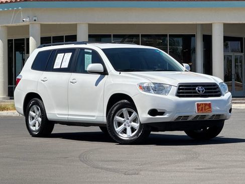 Used 2010 Toyota Highlander 2WD image 1