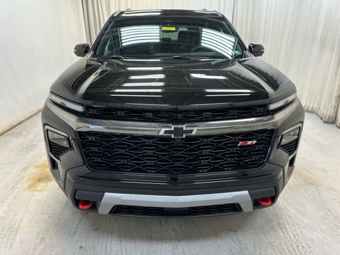 Used 2025 Chevrolet Traverse Z71 w/ Enhanced Driving Package AWD/4WD image 9