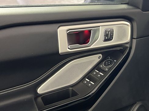 Used 2021 Ford Explorer ST w/ Equipment Group 401A image 15