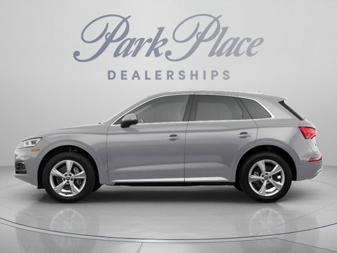 Used 2020 Audi Q5 2.0T Premium AWD/4WD image 2