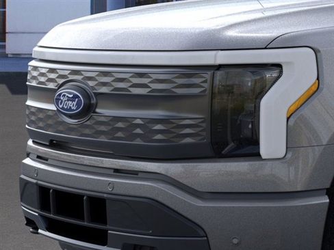 New 2025 Ford F150 Lightning Lariat image 17