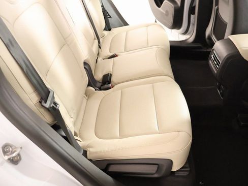 New 2026 Lincoln Corsair Premiere FWD image 14