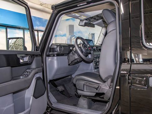 Used 2024 INEOS Grenadier image 13