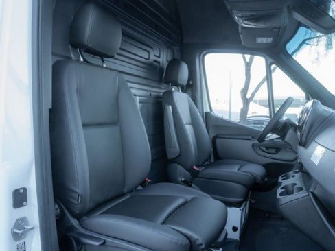 New 2026 Mercedes-Benz Sprinter 2500 image 13