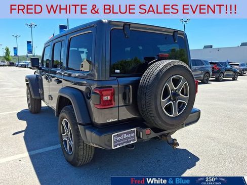 Used 2021 Jeep Wrangler Unlimited Sport w/ Sun And Sound Package AWD/4WD image 8