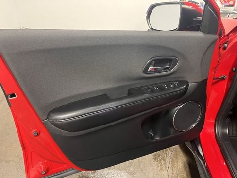 Used 2019 Honda HR-V EX image 24
