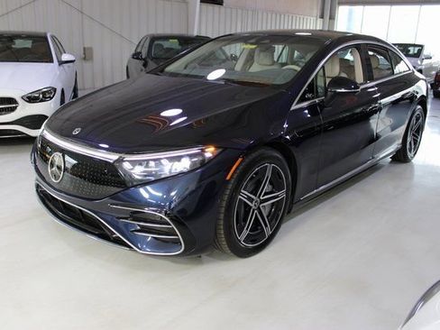 Used 2023 Mercedes-Benz EQS 580 4MATIC Sedan image 39
