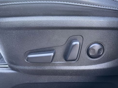 Used 2024 Kia Telluride EX image 21