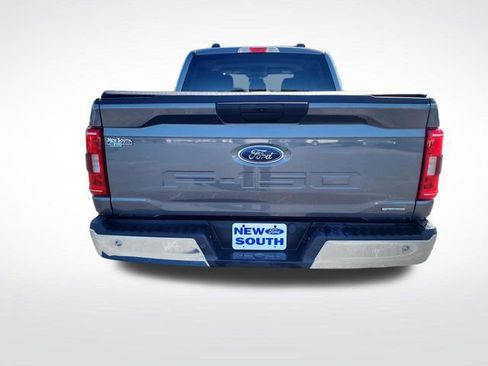 Used 2023 Ford F150 XLT image 4