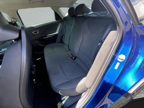 Used 2025 Kia K4 FWD image 26