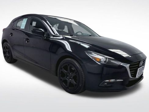 Used 2017 MAZDA MAZDA3 Grand Touring w/ Premium Equipment Package FWD image 17