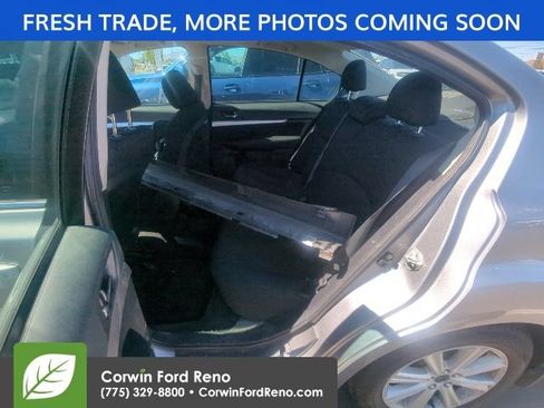 Used 2010 Subaru Legacy 2.5i Premium AWD/4WD image 12