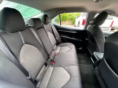 Used 2024 Toyota Camry LE image 19