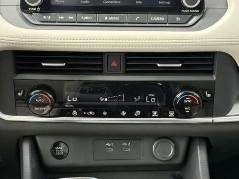 New 2026 Nissan Rogue SV w/ SV Premium Package image 28