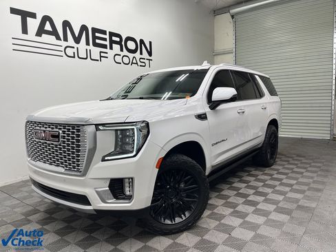 Used 2021 GMC Yukon Denali w/ Denali Ultimate Package image 2