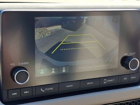 Used 2024 Honda HR-V LX image 17