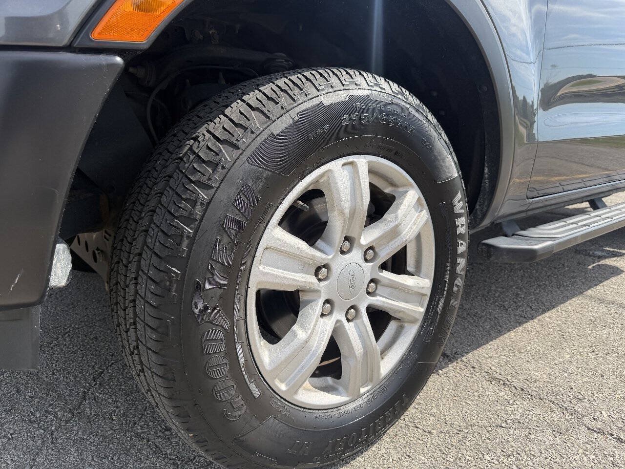 Used 2020 Ford Ranger XL w/ Equipment Group 101A Mid RWD image 20