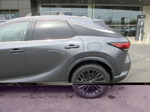Used 2025 Lexus RX 350h w/ Convenience Package AWD/4WD image 4