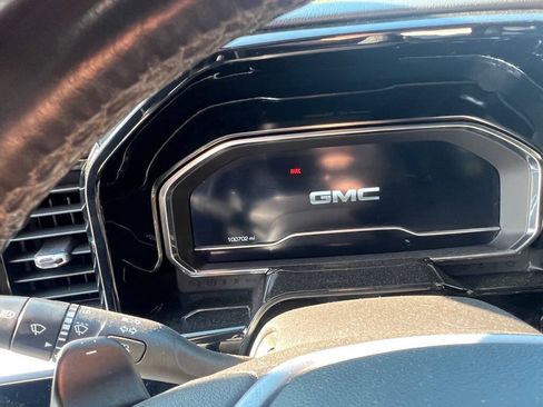 Used 2022 GMC Sierra 1500 SLT w/ SLT Premium Plus Package AWD/4WD image 33