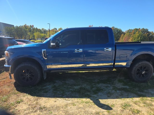 Used 2022 Ford F250 Lariat w/ Lariat Value Package AWD/4WD image 3