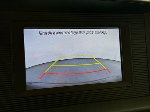 Used 2019 Hyundai Elantra SE w/ Cargo Package FWD image 22