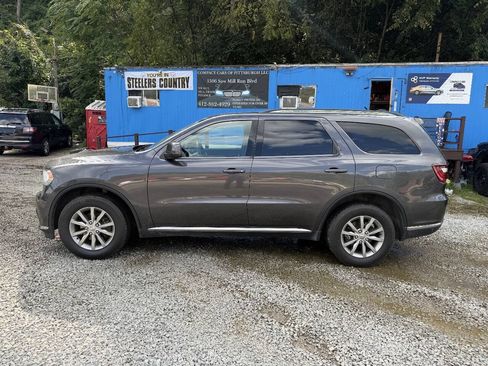 Used 2017 Dodge Durango SXT w/ Quick Order Package 23B AWD/4WD image 2