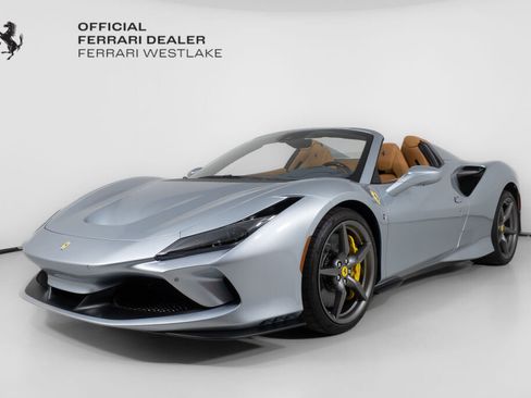 Used 2022 Ferrari F8 Tributo image 1