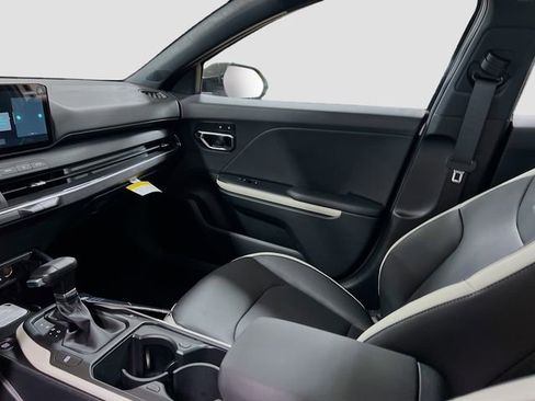 New 2025 Kia K4 GT-Line w/ GT-Line Premium Package image 25