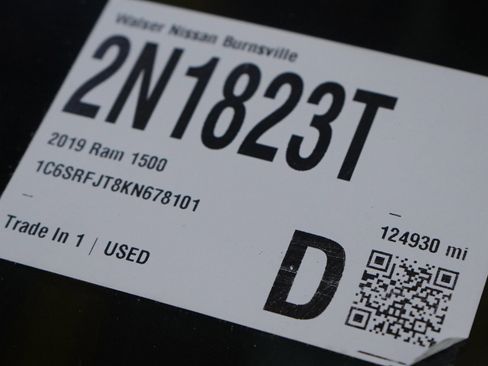 Used 2019 RAM 1500 Laramie image 29