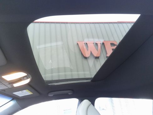 Used 2019 Hyundai Veloster Turbo Ultimate image 14