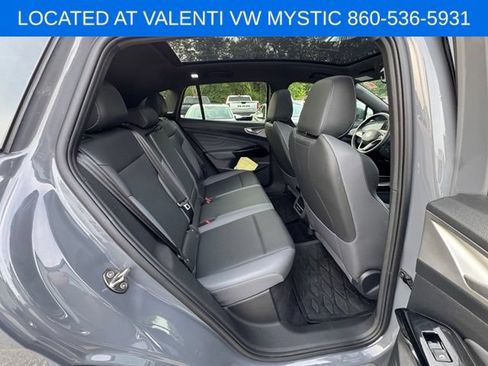 Used 2023 Volkswagen ID.4 Pro S AWD/4WD image 18