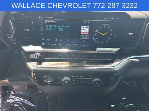 Used 2023 Chevrolet Silverado 1500 RST AWD/4WD image 19