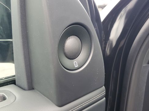 New 2026 Lincoln Navigator Reserve image 9