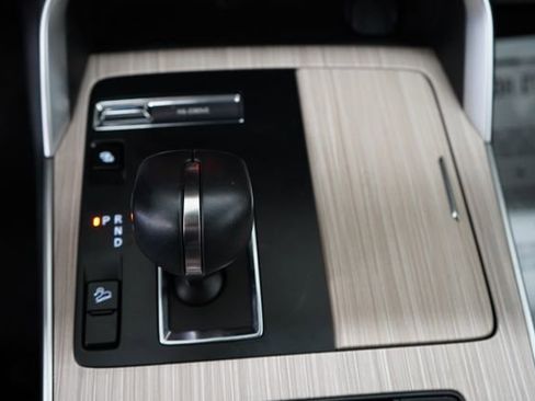 Used 2024 MAZDA CX-90 Plug-In Hybrid w/ Preferred image 24