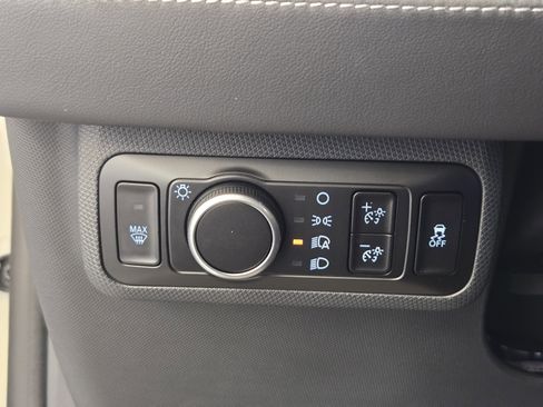 New 2025 Ford Mustang Mach-E Premium image 30