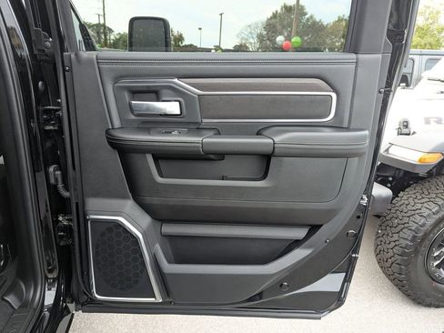 New 2026 RAM 2500 Laramie w/ Night Edition image 32