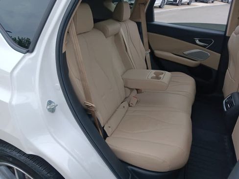 Used 2024 Acura RDX SH-AWD w/ Technology Package image 16