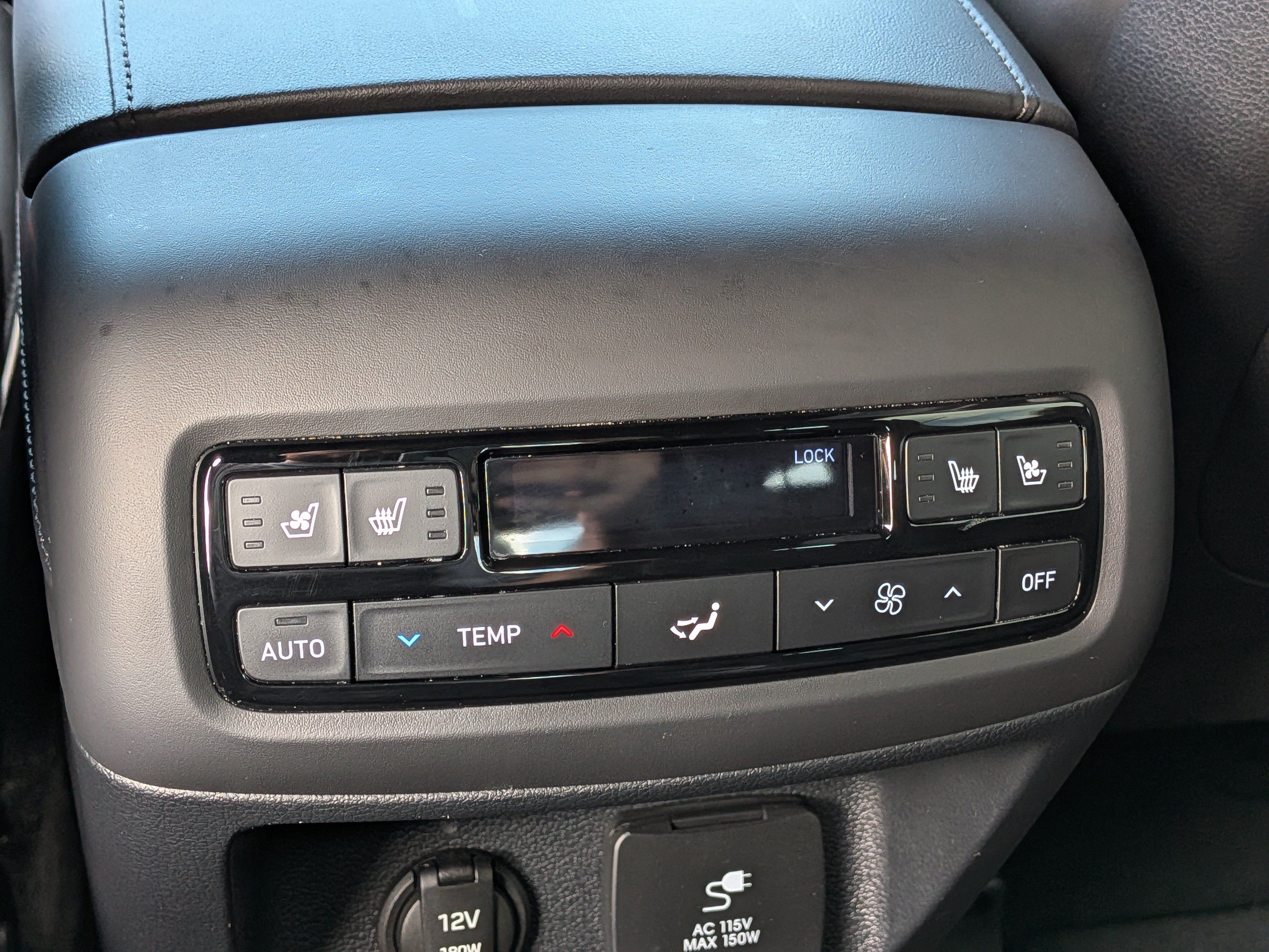 Used 2025 Hyundai Palisade Calligraphy FWD image 17