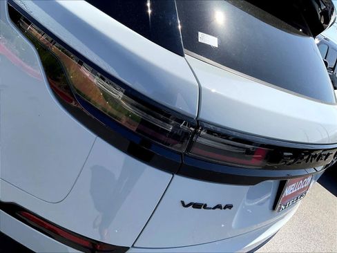 New 2025 Land Rover Range Rover Velar Dynamic SE image 24